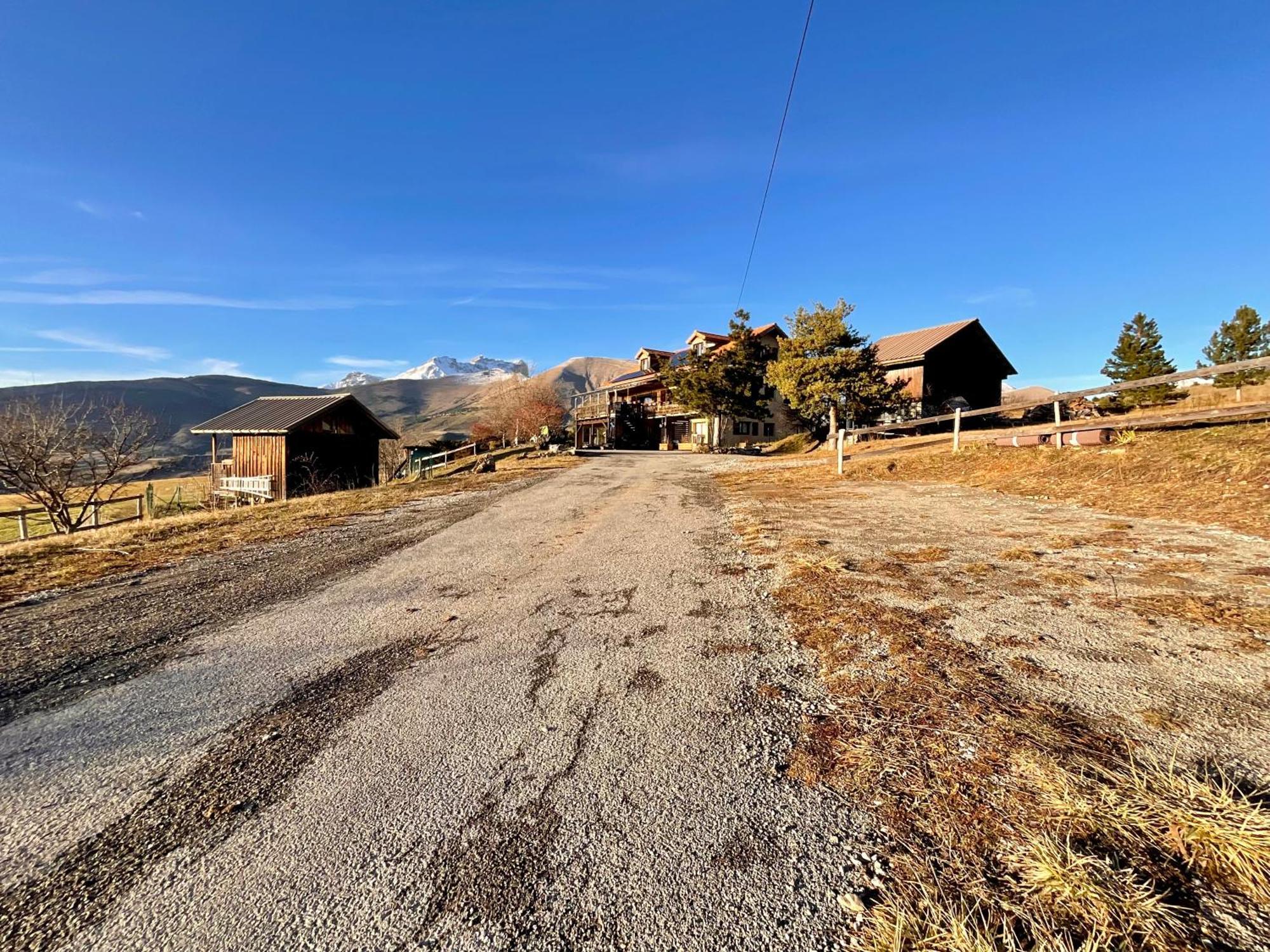 Le Sanctuaire Des Cimes Etoilees Apartman La Roche-des-Arnauds Kültér fotó